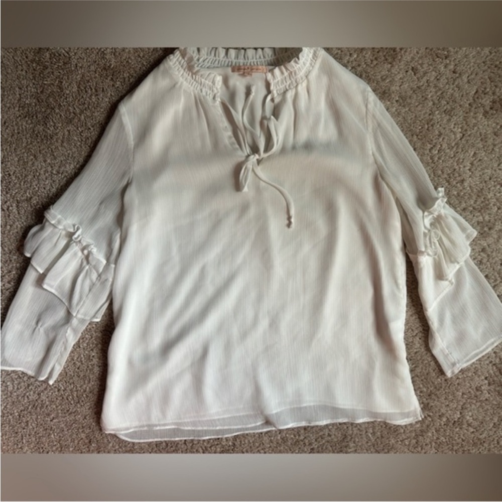 Gibson Latimer Cream Ruffle-Sleeve Blouse | Size S